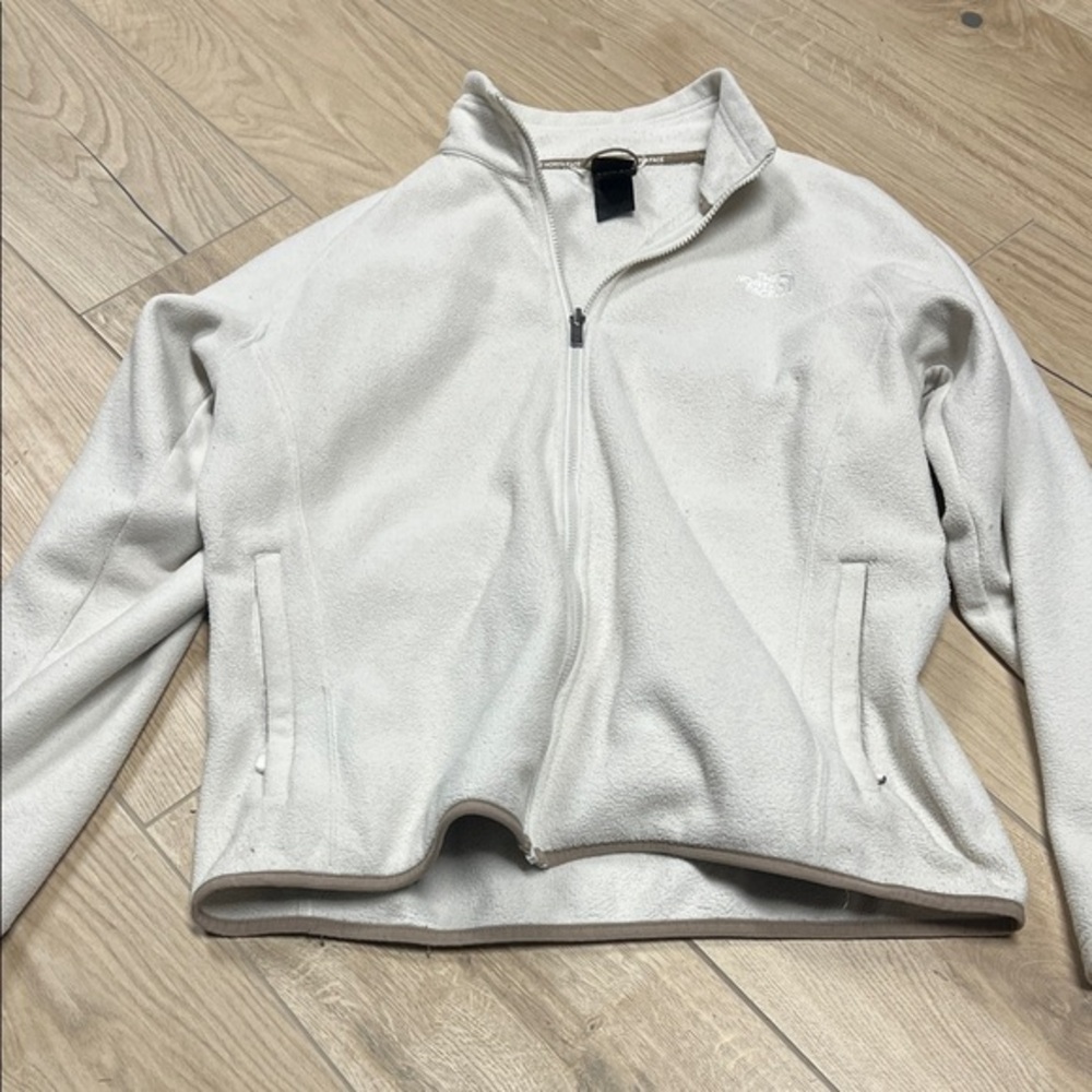 The North Face Women's full zip Off-White Fleece‎ Sweater